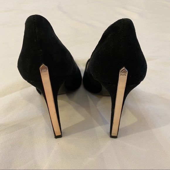 ZARA Black Heels with Gold Size 38 - Picture 5 of 11